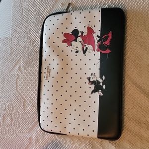 Disney x Kate Spade Minnje Mouse laptop case